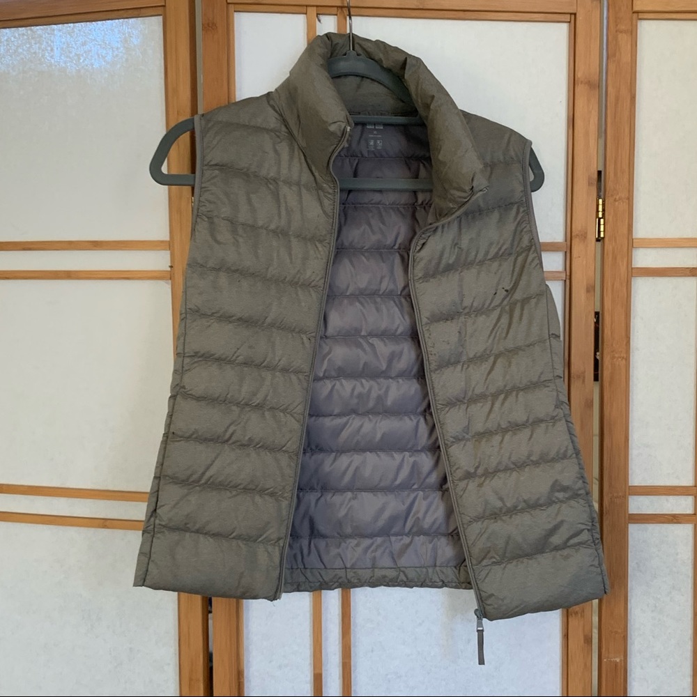 Grey Uniqlo vest